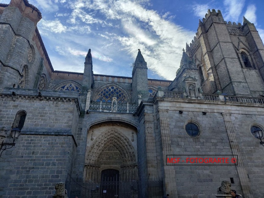 Lado norte de la Catedral III. Ávila. España.